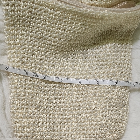 Cream Crochet Crossbody Bag with Flap Closure - Picture 7 of 9